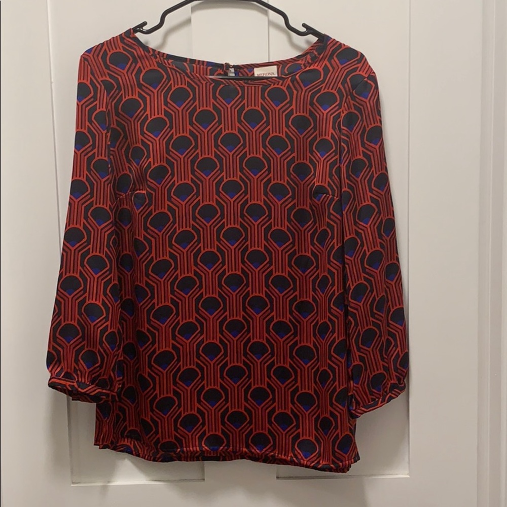 Silky feeling blouse